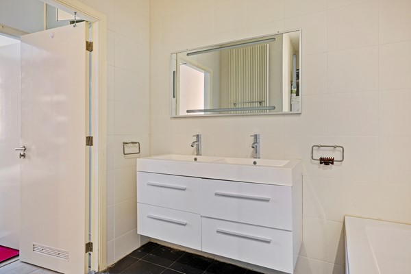 Medium property photo - Graaf Florisstraat 23H, 1091 TE Amsterdam
